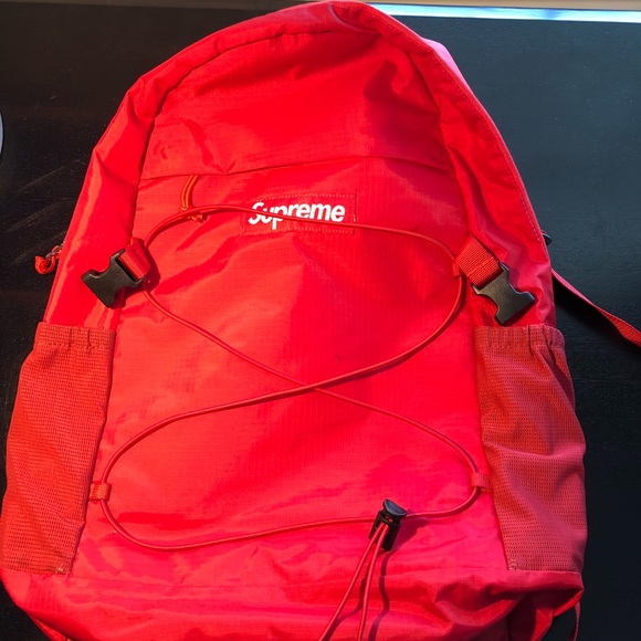 supreme 16ss backpack